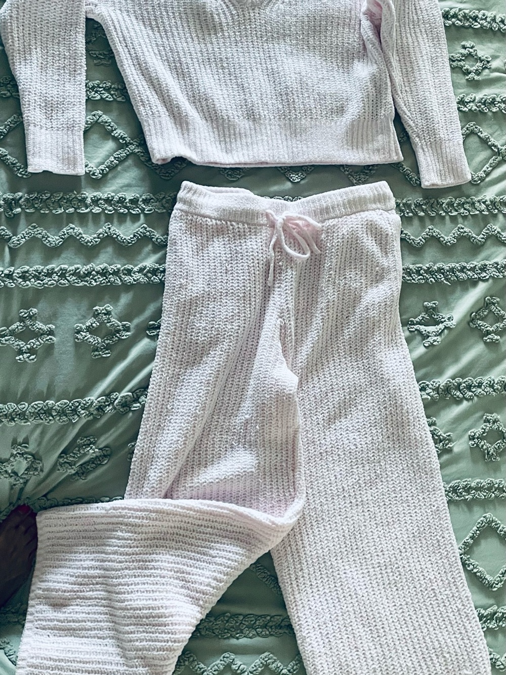 Woman’s State of Day Knit Lounge Pants with crop top